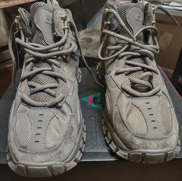 Fila Ray Tracer TR2 Mid shoe - Picture 1 of 8